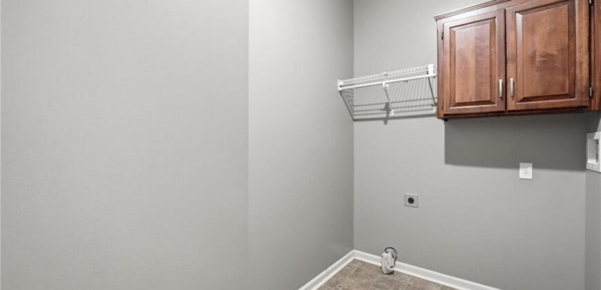 7807 NW Dalton Court, Kansas City, MO 64151