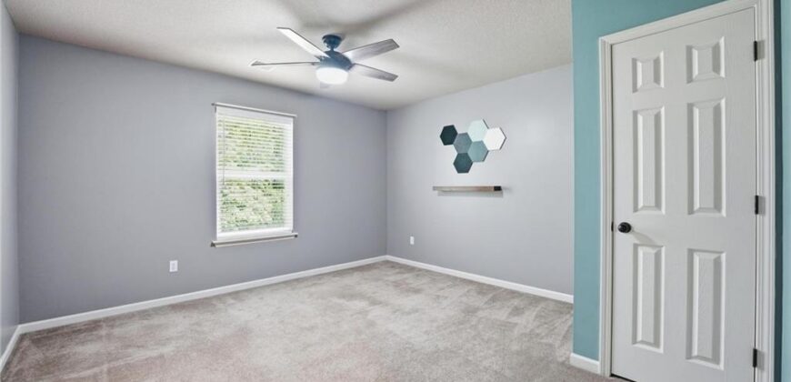 7807 NW Dalton Court, Kansas City, MO 64151