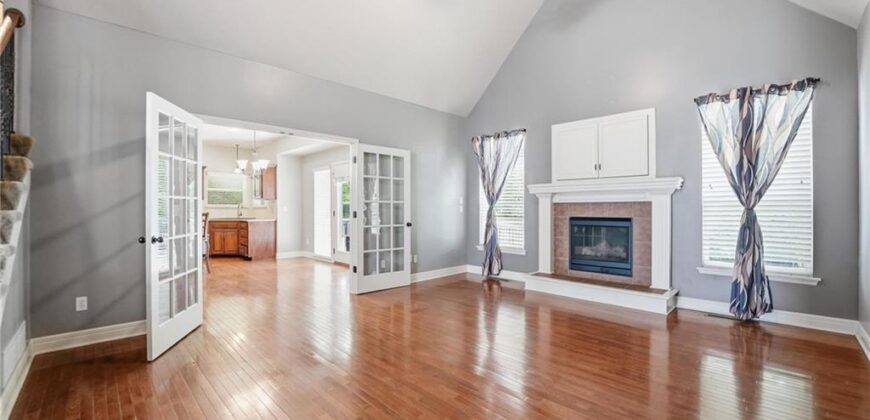 7807 NW Dalton Court, Kansas City, MO 64151