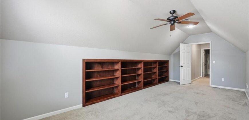 7807 NW Dalton Court, Kansas City, MO 64151