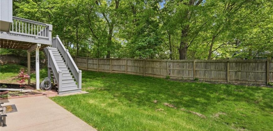 7807 NW Dalton Court, Kansas City, MO 64151