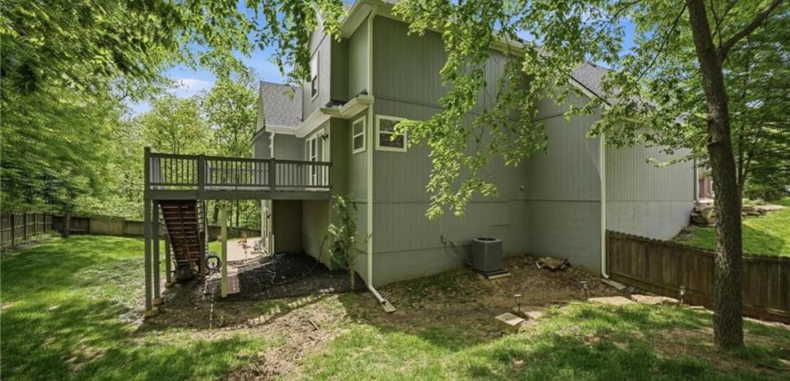 7807 NW Dalton Court, Kansas City, MO 64151
