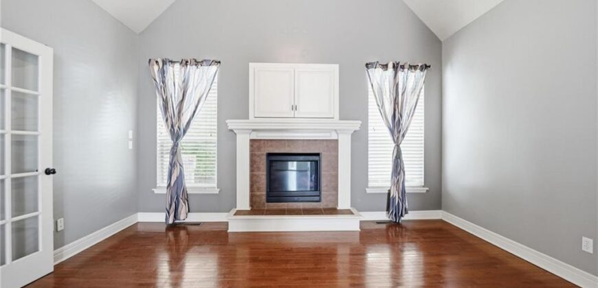 7807 NW Dalton Court, Kansas City, MO 64151