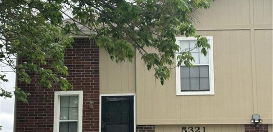 5321 NW 87th Court, Kansas City, MO 64154