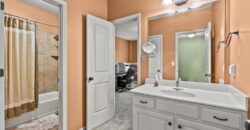 8070 Green Glades Court, Parkville, MO 64152