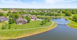 8070 Green Glades Court, Parkville, MO 64152