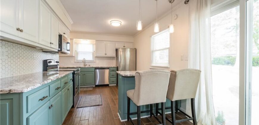 6807 NW Birch Lane, Kansas City, MO 64151