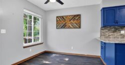 7417 N PARK Avenue, Gladstone, MO 64118