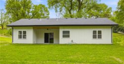 2944 N Highland Street, Avondale, MO 64117
