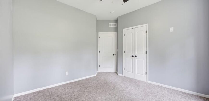 2944 N Highland Street, Avondale, MO 64117