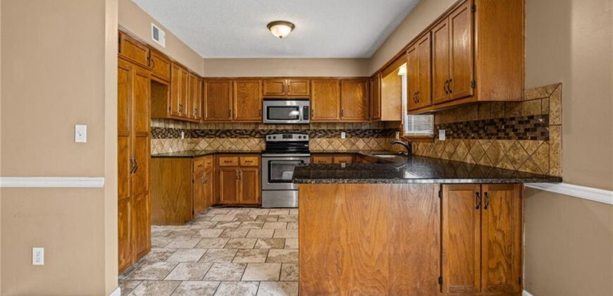 920 NE 108th Street, Kansas City, MO 64155