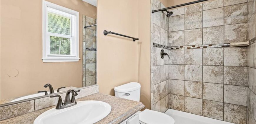 920 NE 108th Street, Kansas City, MO 64155