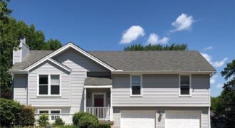 920 NE 108th Street, Kansas City, MO 64155