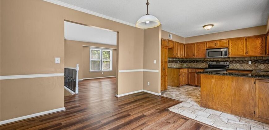 920 NE 108th Street, Kansas City, MO 64155