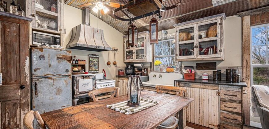 15335 HH Highway, Platte City, MO 64079