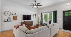 8126 NW 77th Court, Kansas City, MO 64152