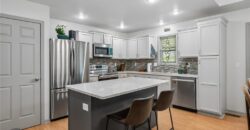 8126 NW 77th Court, Kansas City, MO 64152