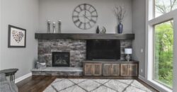 14035 Trail Creek Court, Parkville, MO 64152