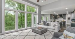 14035 Trail Creek Court, Parkville, MO 64152
