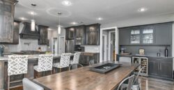 14035 Trail Creek Court, Parkville, MO 64152