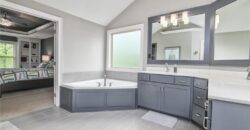 14035 Trail Creek Court, Parkville, MO 64152
