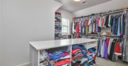 14035 Trail Creek Court, Parkville, MO 64152