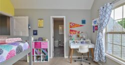 14035 Trail Creek Court, Parkville, MO 64152