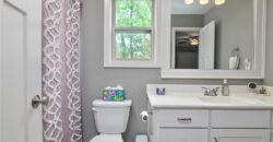 14035 Trail Creek Court, Parkville, MO 64152
