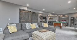 14035 Trail Creek Court, Parkville, MO 64152