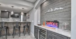 14035 Trail Creek Court, Parkville, MO 64152