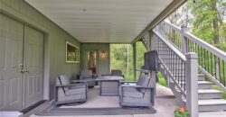 14035 Trail Creek Court, Parkville, MO 64152