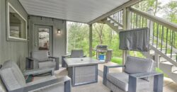 14035 Trail Creek Court, Parkville, MO 64152