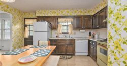 5816 Whispering Oaks Lane, Kansas City, MO 64152