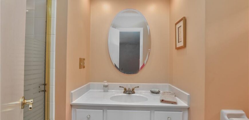 5816 Whispering Oaks Lane, Kansas City, MO 64152
