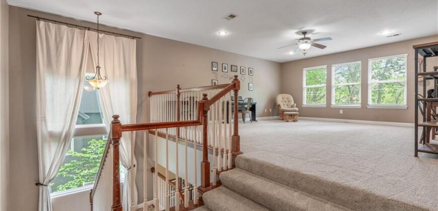 8923 NE 97th Street, Kansas City, MO 64157