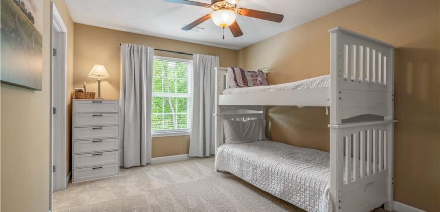 8923 NE 97th Street, Kansas City, MO 64157
