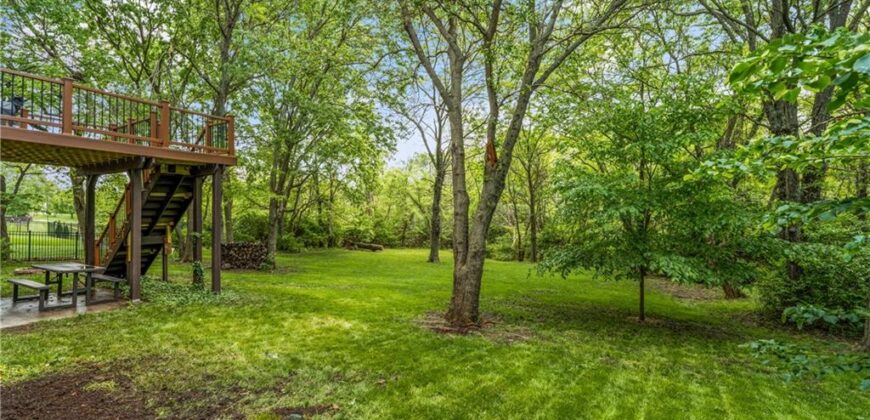8923 NE 97th Street, Kansas City, MO 64157
