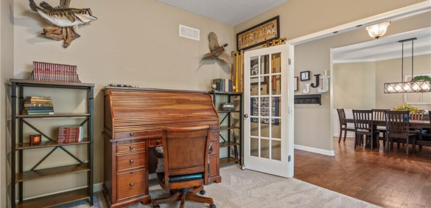 8923 NE 97th Street, Kansas City, MO 64157