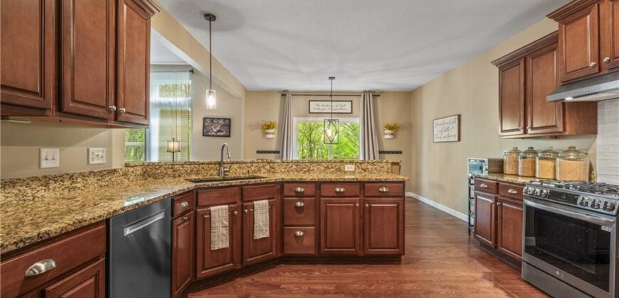 8923 NE 97th Street, Kansas City, MO 64157