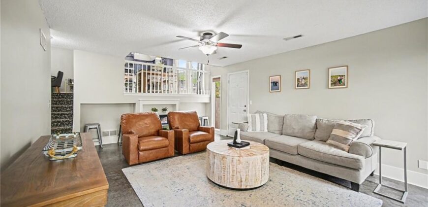 8501 N McDonald Avenue, Kansas City, MO 64153