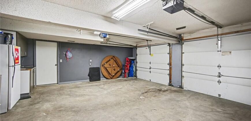 8501 N McDonald Avenue, Kansas City, MO 64153