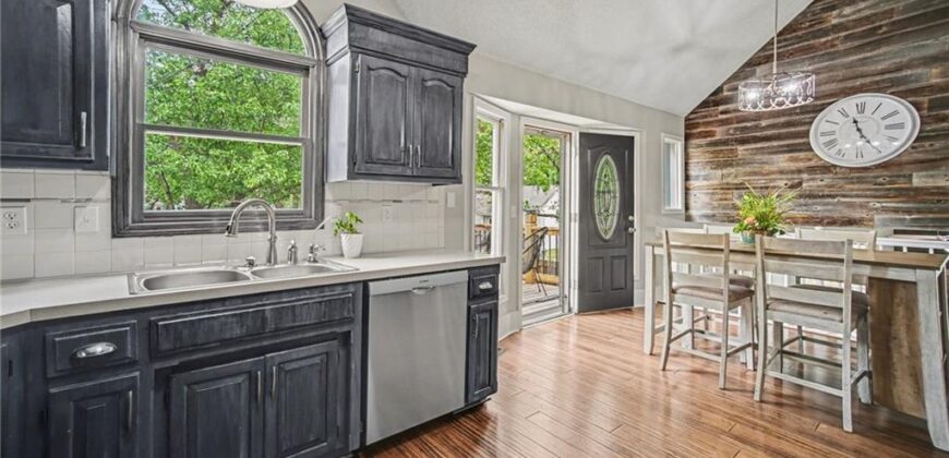 8501 N McDonald Avenue, Kansas City, MO 64153