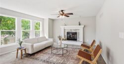 1925 MEADOWLANE Street, Kearney, MO 64060