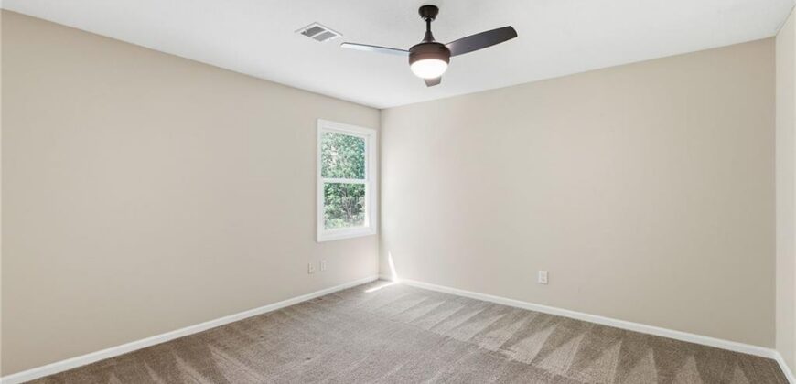 1925 MEADOWLANE Street, Kearney, MO 64060