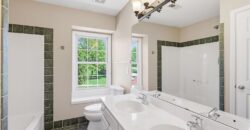 1925 MEADOWLANE Street, Kearney, MO 64060