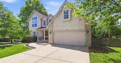 1925 MEADOWLANE Street, Kearney, MO 64060