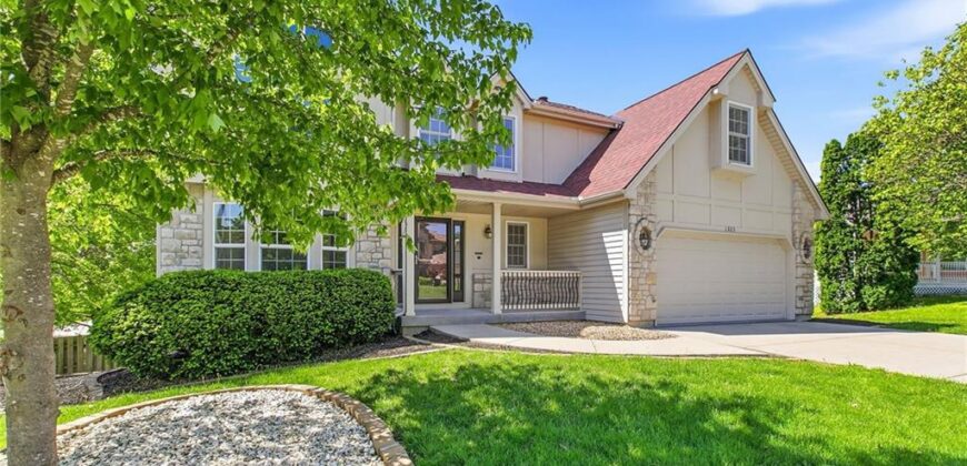 1925 MEADOWLANE Street, Kearney, MO 64060