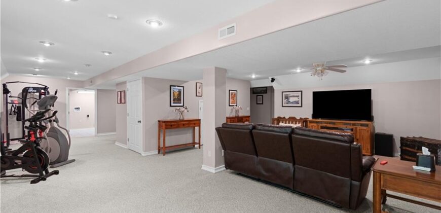 1110 Sarah Lane, Kearney, MO 64060