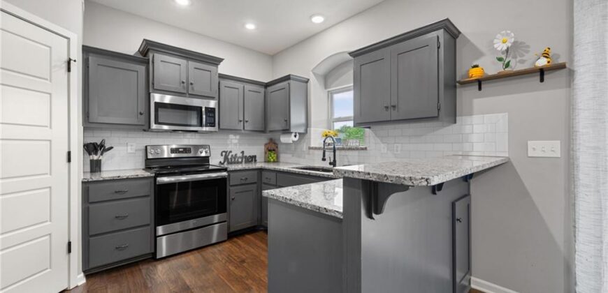 11907 N Tracy Avenue, Kansas City, MO 64155