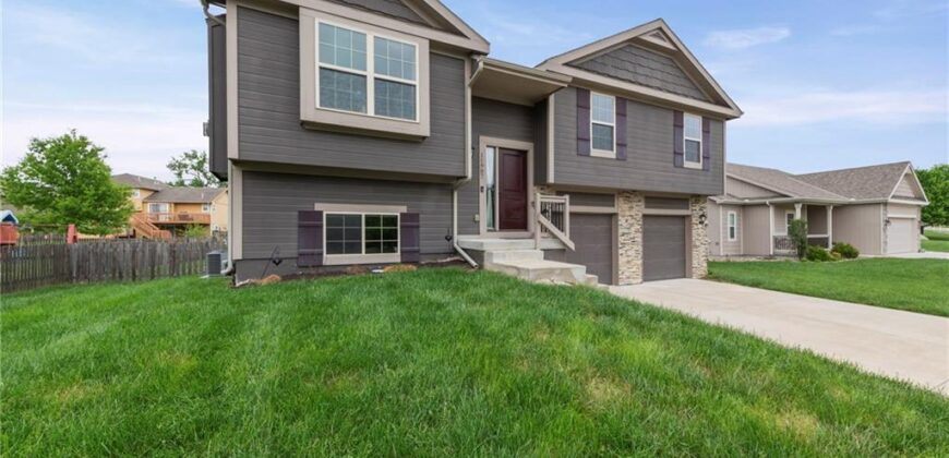 11907 N Tracy Avenue, Kansas City, MO 64155